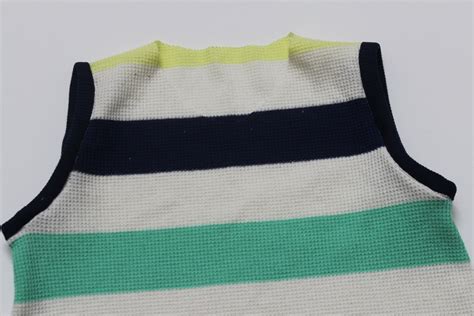 knit clothes neck binding