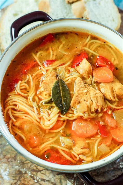 Puerto Rican sopa de fideo (Chicken Noodle Soup) | Latina Mom Meals