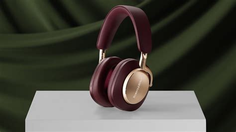 Bowers & Wilkins Px8 Wireless Headphones Revisited: Editor's Choice ...