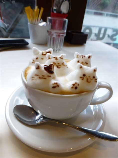 3D Latte Art in Tokyo, Japan - SushiandGelato.com | Latte art, Coffee latte art, Cafe japan
