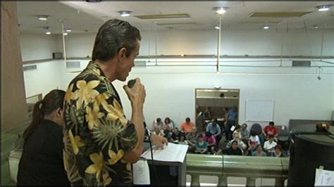 Honolulu Advertiser's history auctioned off