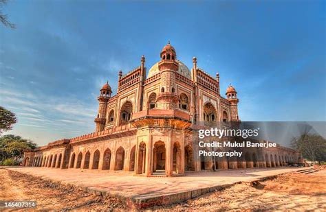 728 Safdarjung Tomb Stock Photos, High-Res Pictures, and Images - Getty Images