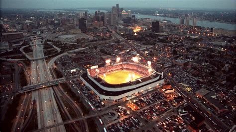 Last game at The Corner: Best photos from Tiger Stadium finale