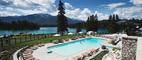 "Fairmont Jasper Park Lodge" - Luxury Hotel in "Jasper" - Fairmont, Hotels & Resorts