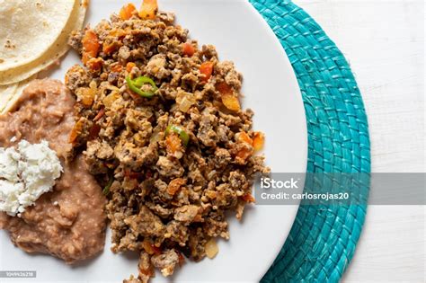 Mexican Machaca With Egg Stock Photo - Download Image Now - Bean, Beef ...