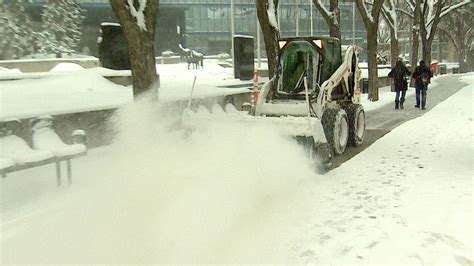 Record snowfall in Calgary as winter storm sweeps over Alberta - Calgary - CBC News