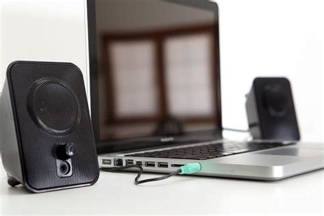 AmazonBasics AC Powered Computer Speakers review | PCWorld