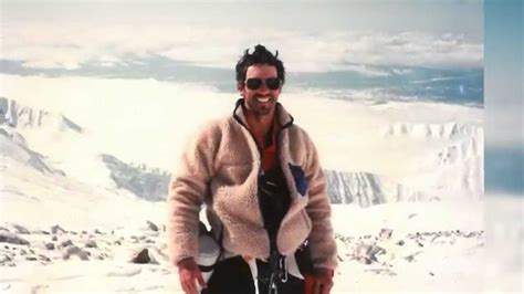 He Was Trapped On Mount Everest Alone For Hours In Below Freezing Temperatures. No One Thought ...