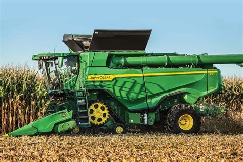 JOHN DEERE X9 : Les détails techniques enfin révélés – FARM Connexion