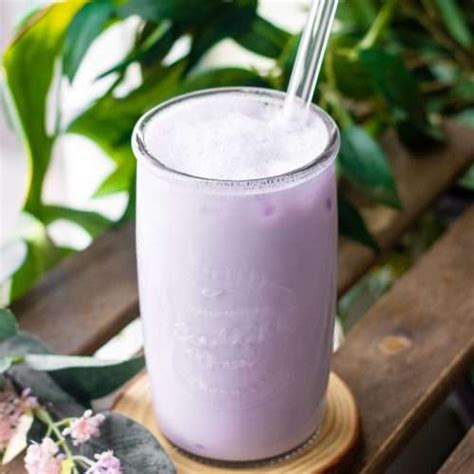 4-Ingredient Taro Milk Tea | Cookerru