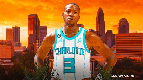 Hornets: Terry Rozier suffers foot injury, leaves game vs. Pelicans