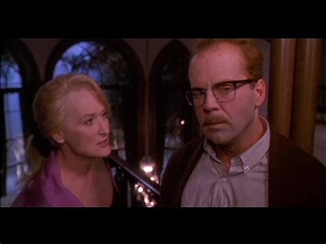 Bruce Willis as Dr. Ernest Menville in 'Death Becomes Her' - Bruce ...