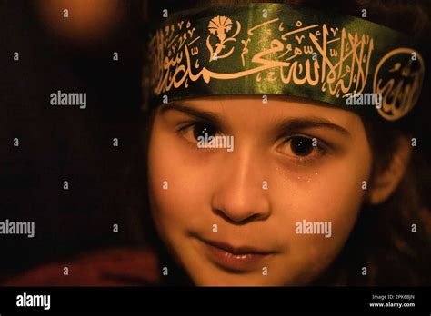 Islamic headband hi-res stock photography and images - Alamy