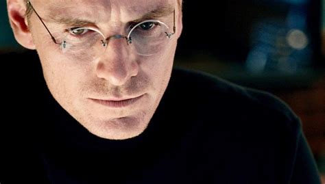 Steve Jobs Movie (2015) Review: Fantastic Fassbender