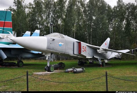 54 USSR - Air Force Sukhoi Su-24 Photo by Maksimus | ID 758849 | Planespotters.net