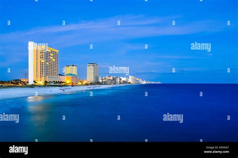 Panama city skyline hi-res stock photography and images - Alamy