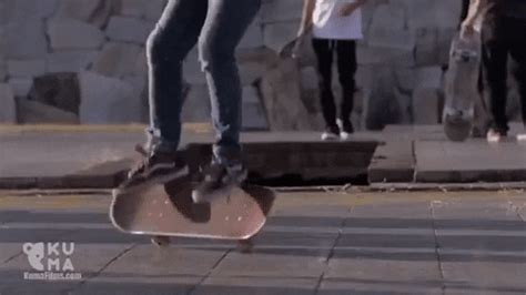 Skate Trick GIFs - Find & Share on GIPHY