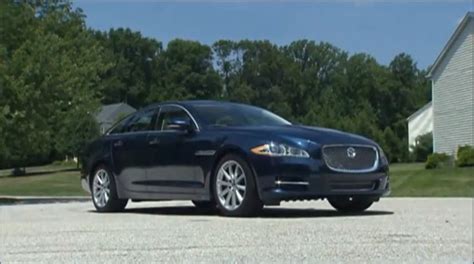 IMCDb.org: 2011 Jaguar XJ [X351] in "Motorweek, 1981-2020"