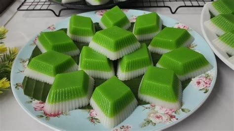 Resep Kue Lapis Pandan Tepung Beras Cantik, Cocok Jadi Isian Snack Box ...