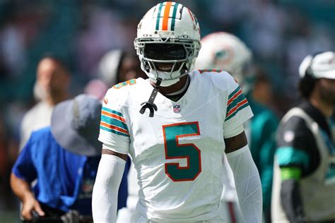 Dolphins DC Anthony Weaver shares how he’ll use CB Jalen Ramsey - Yahoo ...