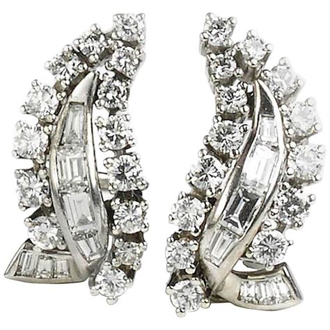 Diamond clip earrings For Sale at 1stdibs