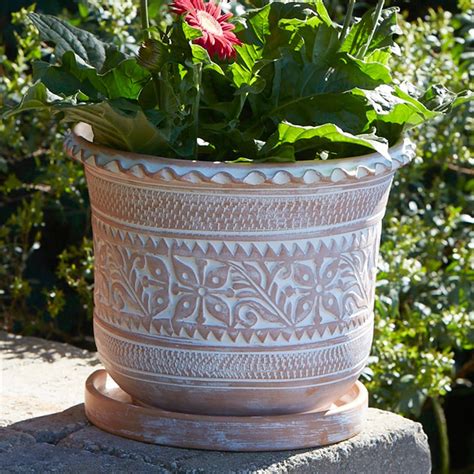 Large Outdoor Terracotta Garden Planter With Drainage Hole and Saucer ...