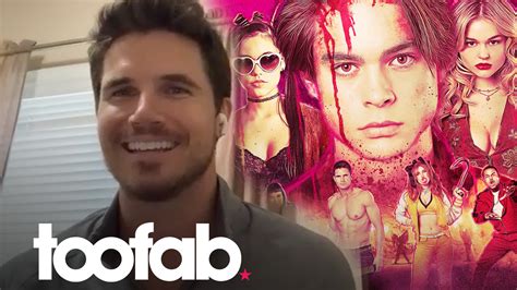 Robbie Amell on Going Shirtless for The Babysitter: Killer Queen