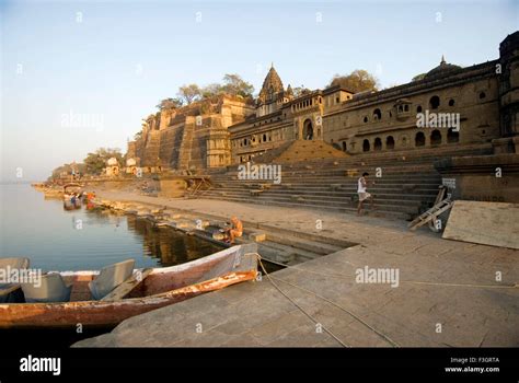 Maheshwar ghat temple fort and palace on the bank of river Narmada ...