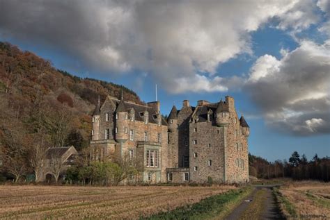 7202 Menzie's Castle, Aberfeldy, Scotland - Dennis Skogsbergh ...