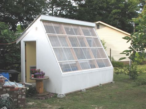 Storing Excess Daytime Solar Energy to Heat Greenhouse at Night