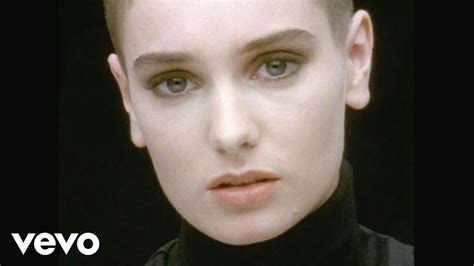 Murió Sinéad OConnor, polémica e ícono de la música de los 90