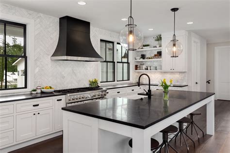 Top Reasons to Choose Black and White Cabinets for your Kitchen - Flex ...