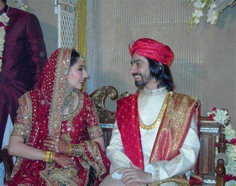Mahira Khan's Wedding Pics, Biography & Her Career | FS Fashionista
