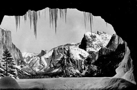 Wawona Tunnel View by Ansel Adams | Ansel adams, Black and white ...