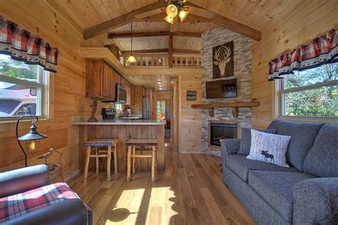 Green River Log Cabins in South Carolina have a dozen park model floor plans to choose from as ...