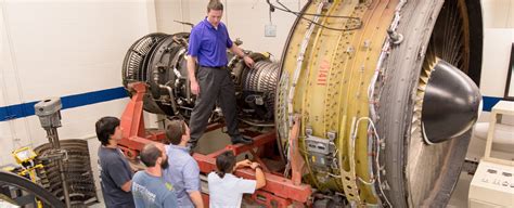 Bachelor of Science Degree in Aerospace Engineering | Embry-Riddle ...