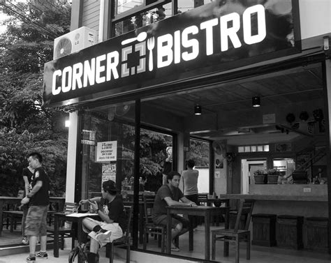 SixEight Marketing | Corner Bistro