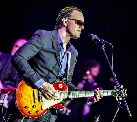 Joe Bonamassa Live @ The Royal Albert Hall 26/04/2019 | SonicAbuse