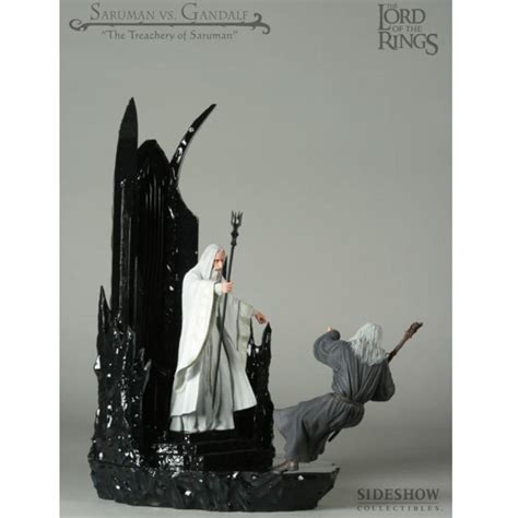 Gandalf Vs Saruman - The Treachery of Saruman Diorama, Hobbies & Toys, Collectibles ...