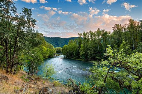 Willamette River, Oregon landscape photography 829-196-455 - Oregon Photography