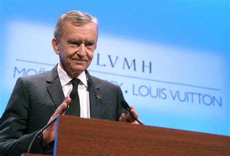 Bernard Arnault Biography