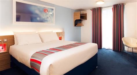 Travelodge London Battersea, London - Logitravel