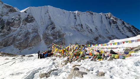 12-Day Manaslu Base Camp Trek With Larkya-La-Pass | Designer Journeys