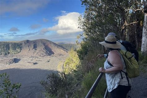 Volcanoes National Park Hiking Tour, Hawaii Island - Civitatis.com