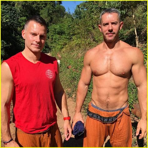 Anderson Cooper Goes Shirtless with Partner Benjamin Maisani to Wash Elephants in Myanmar: Photo ...