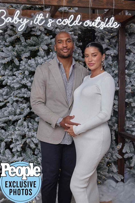 See Inside Nicole Williams' Christmas-Themed Baby Shower: Photos