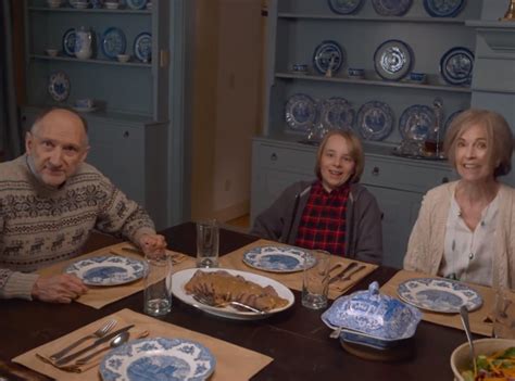 The Visit Review Roundup: What Did Critics Think About M. Night Shyamalan's New Horror Movie ...