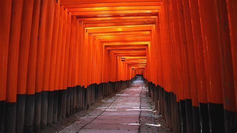 Fushimi Inari Shrine (Fushimi Inari Taisha) - Kyoto Travel