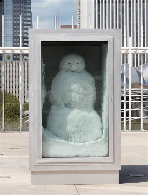 This Snowman Sculpture Stayed Frozen All Summer—And Now It's Headed to ...