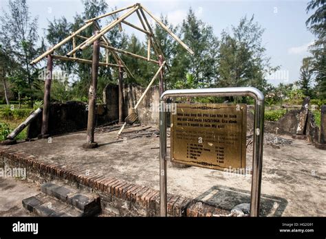 Massacre memorial My Lai Vietnam Stock Photo - Alamy